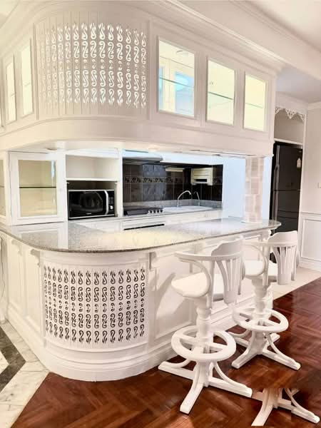 Las Colinas, Bangkok, Sukhumvit 21 Road, Khlongtoei Nua, Watthana, Bangkok, 2 Bedrooms, 100 sqm, Condo For Rent, by Vichai  Annavakulthorn, 500387677 - DDproperty.com