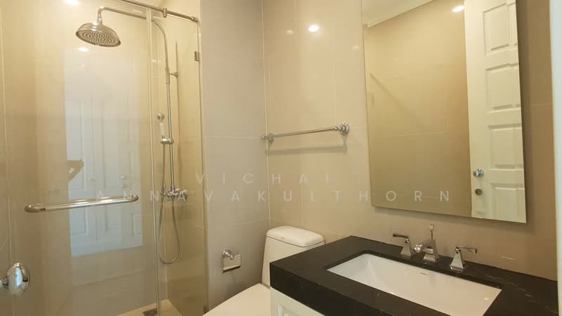 Royce Private Residences, Bangkok, 61 Soi Sukhumvit 31, Khlongtoei Nua, Watthana, Bangkok, 4 Bedrooms, 355 sqm, Condo For Rent, by Vichai  Annavakulthorn, 500387679 - DDproperty.com