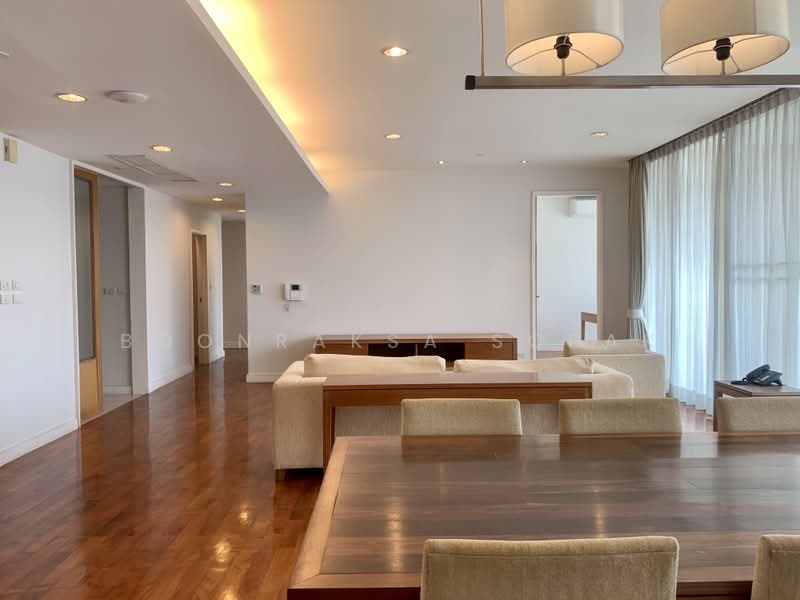 Baan Jamjuree, Bangkok, 42 Soi Sukhumvit 39, Khlong Tan Nua, Watthana, Bangkok, 3 Bedrooms, 215 sqm, Apartment For Rent, by Boonraksa Sopak, 500387687 - DDproperty.com