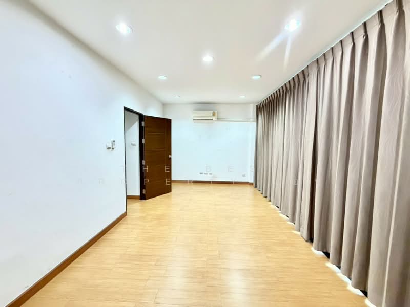 Silk Town Saimai, Bangkok, Sai Mai, Bangkok, 3 Bedrooms, 150 sqm, Townhouse For Sale, by The Best Property แอน, 500387731 - DDproperty.com