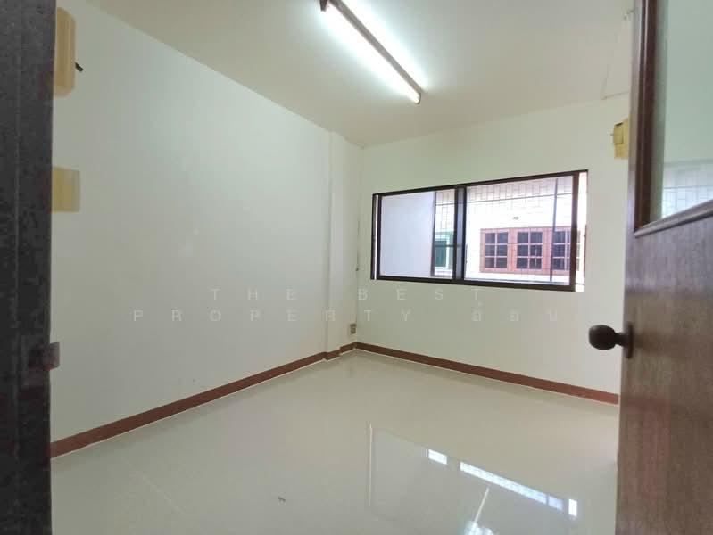 สุขสันต์2 (Suk San2 Village), Bangkok, Pak Khlong Phasi Charoen, Phasi Charoen, Bangkok, 5 Bedrooms, 100 sqm, Townhouse For Sale, by The Best Property อ้อน, 500387771 - DDproperty.com