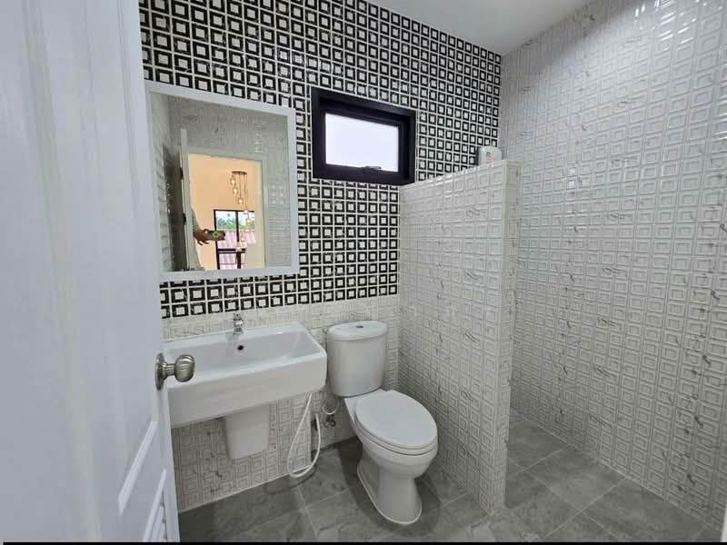 บ้านเดี่ยว2.5 ชั้น สั่งสร้างเอง สภาพใหม่เพียง 2 ปี ทำเลทอง พัฒนาการ–อ่อนนุช–ศรีนครินทร์, Bangkok, Suan Luang, Bangkok, 4 Bedrooms, 260 sqm, Single Detached House For Sale, by คุณ วิญากร, 500387795 - DDproperty.com