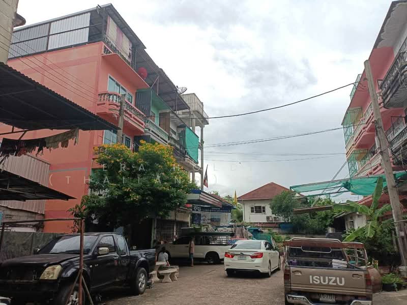 อาคารพาณิชย์ 3.5 ชั้น ทำเลทองพุทธมณฑลสาย 3 บางระมาด ตลิ่งชัน, Bangkok, Bang Ra Mat, Taling Chan, Bangkok, , 144 sqm, Shophouse For Sale, by ERA Holding (Thailand) Co., Ltd., 500387808 - DDproperty.com