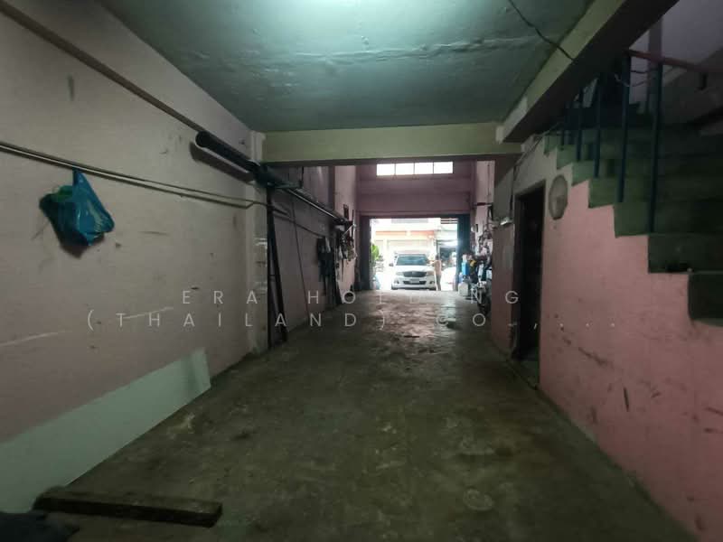 อาคารพาณิชย์ 3.5 ชั้น ทำเลทองพุทธมณฑลสาย 3 บางระมาด ตลิ่งชัน, กรุงเทพ, บางระมาด, ตลิ่งชัน, กรุงเทพ, 144 ตร.ม., ตึกแถว-อาคารพาณิชย์ ขาย, โดย ERA Holding (Thailand) Co., Ltd., 500387808 - DDproperty.com