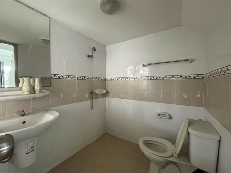Supalai Ville Wongwaen-Lumlukka Klong 3, Pathum Thani, Phahonyothin Road, Khu Khot, Lam Luk Ka, Pathum Thani, 3 Bedrooms, 114 sqm, Semi-Detached House (Twin House) For Sale, by คุณ ชนกานต์ สำราญดี (กาน), 500387810 - DDproperty.com