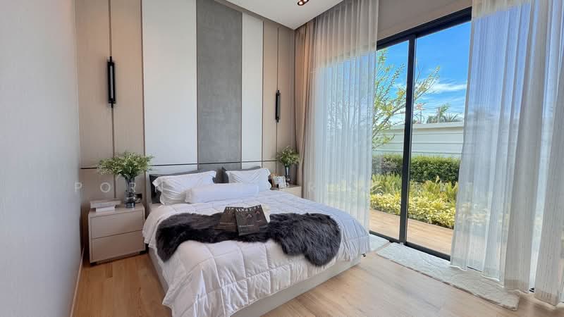 Onyx Grand Village, Chon Buri (Pattaya), Nong Pru, Bang Lamung (Pattaya), Chon Buri (Pattaya), 4 Bedrooms, 449 sqm, Villa For Sale, by Pornpun Promlert, 500387814 - DDproperty.com