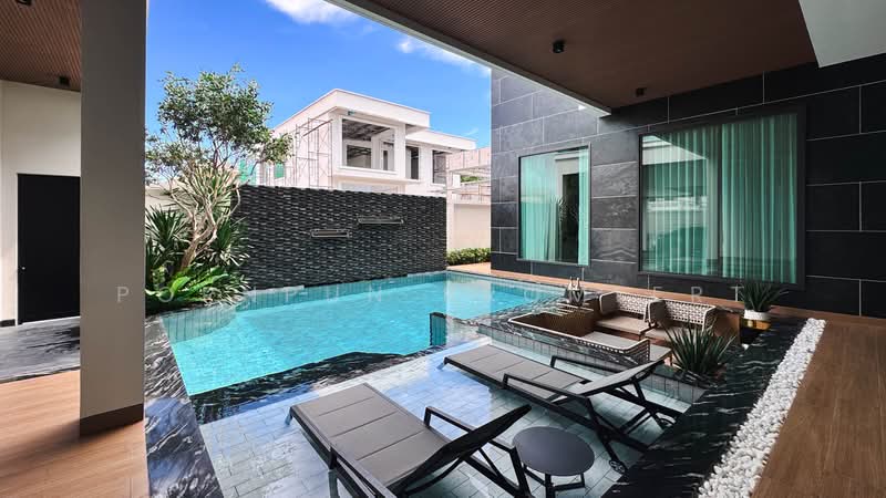 Onyx Grand Village, Chon Buri (Pattaya), Nong Pru, Bang Lamung (Pattaya), Chon Buri (Pattaya), 4 Bedrooms, 449 sqm, Villa For Sale, by Pornpun Promlert, 500387814 - DDproperty.com