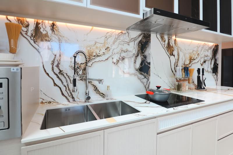 Onyx Grand Village, Chon Buri (Pattaya), Nong Pru, Bang Lamung (Pattaya), Chon Buri (Pattaya), 4 Bedrooms, 449 sqm, Villa For Sale, by Pornpun Promlert, 500387814 - DDproperty.com