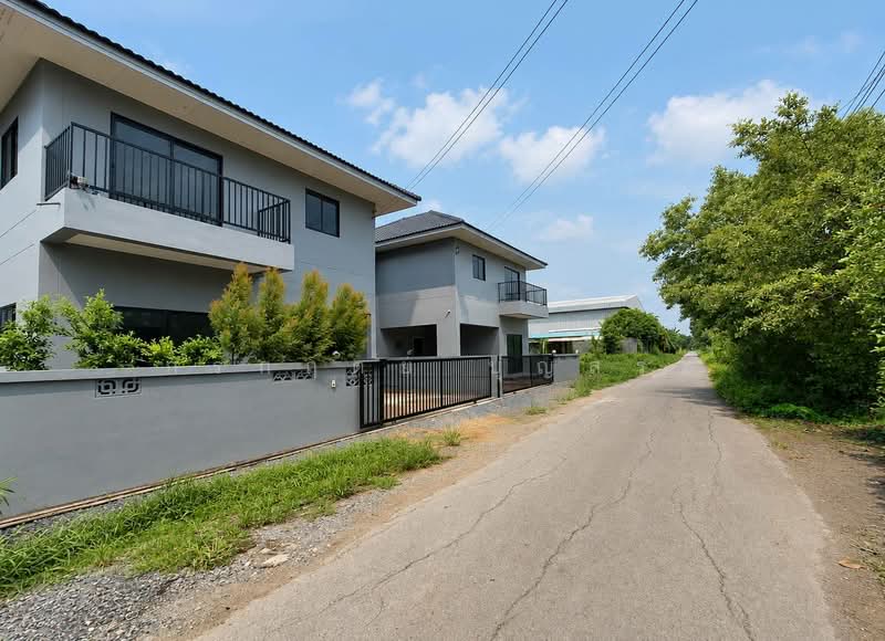 ชญานิน เรสซิเดนท์, Pathum Thani, Khlong Song, Khlong Luang, Pathum Thani, 5 Bedrooms, 195 sqm, Single Detached House For Sale, by กรกฤตย์ บุญสระ, 500387824 - DDproperty.com