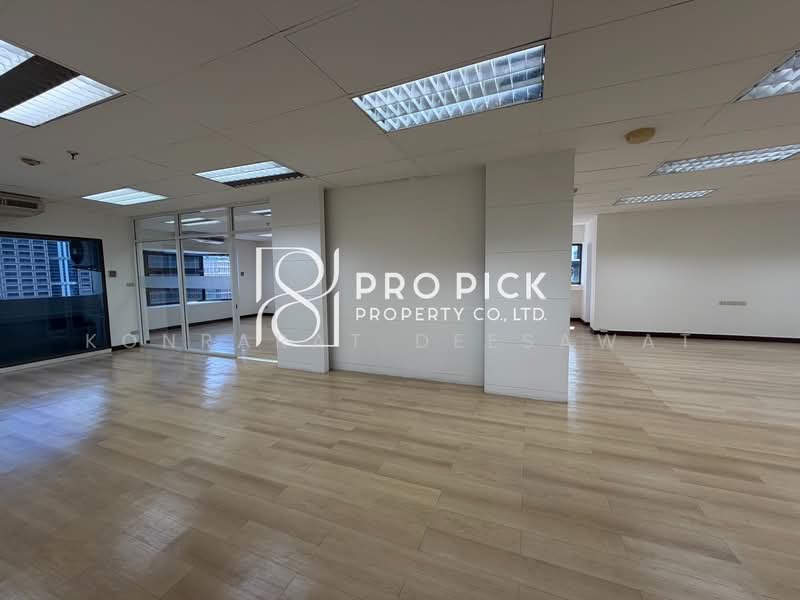 For Rent Office BTS Chit Lom Pathumwan PP-00331, Bangkok, เพลินจิต, Lumphini, Pathum Wan, Bangkok, , 110 sqm, Office Space For Rent, by Konrarat Deesawat, 500387836 - DDproperty.com