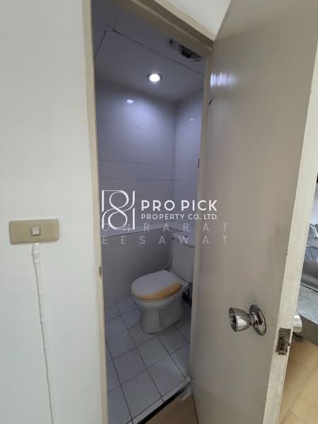 For Rent Office BTS Chit Lom Pathumwan PP-00331, Bangkok, เพลินจิต, Lumphini, Pathum Wan, Bangkok, , 110 sqm, Office Space For Rent, by Konrarat Deesawat, 500387836 - DDproperty.com