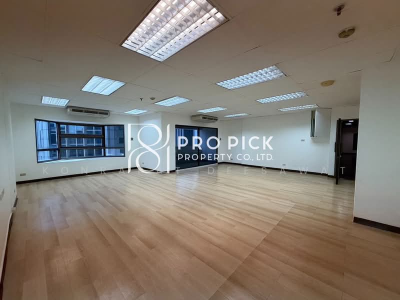 For Rent Office BTS Chit Lom Pathumwan PP-00331, Bangkok, เพลินจิต, Lumphini, Pathum Wan, Bangkok, , 110 sqm, Office Space For Rent, by Konrarat Deesawat, 500387836 - DDproperty.com