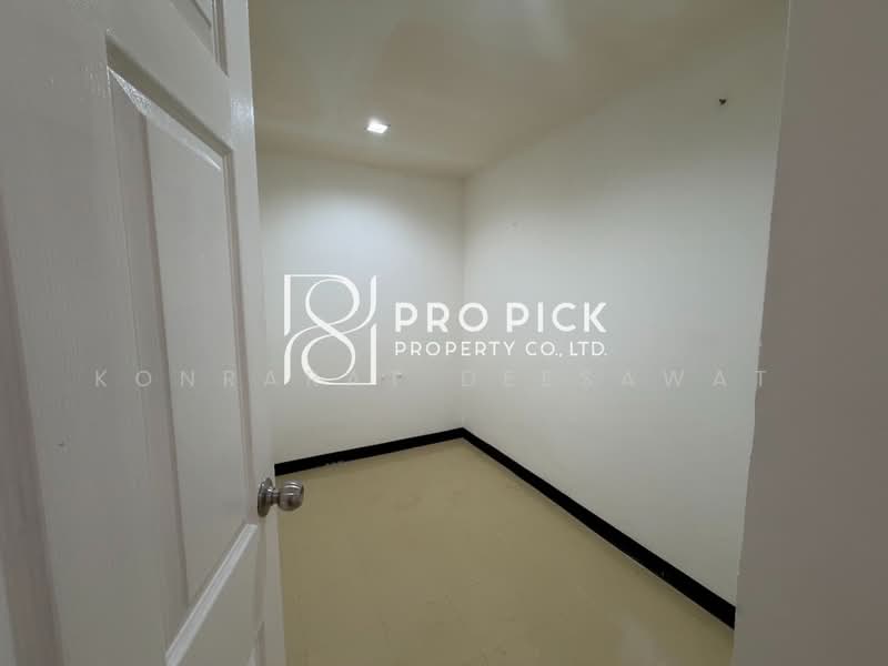 For Rent Office BTS Chit Lom Pathumwan PP-00331, กรุงเทพ, เพลินจิต, ลุมพินี, ปทุมวัน, กรุงเทพ, 110 ตร.ม., สำนักงาน ให้เช่า, โดย Konrarat Deesawat, 500387836 - DDproperty.com