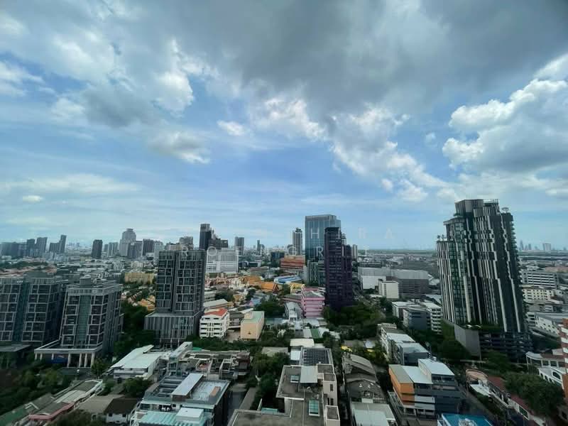 Maru Ekkamai 2, Bangkok, 70-5 Sukhumvit 63 Road, Phra Kanong Nua, Watthana, Bangkok, 1 Bedroom, 30 sqm, Condo For Rent, by Narinthira Roengrit, 500387837 - DDproperty.com