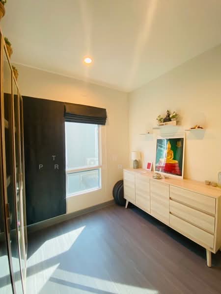 Sammakorn Avenue Suvarnabhumi, Bangkok, Rural Development 3 Khlong Song Ton Noon, Khlong Song Ton Nun, Lat Krabang, Bangkok, 3 Bedrooms, 100 sqm, Townhouse For Sale, by The Best Property ฉาย, 500387862 - DDproperty.com