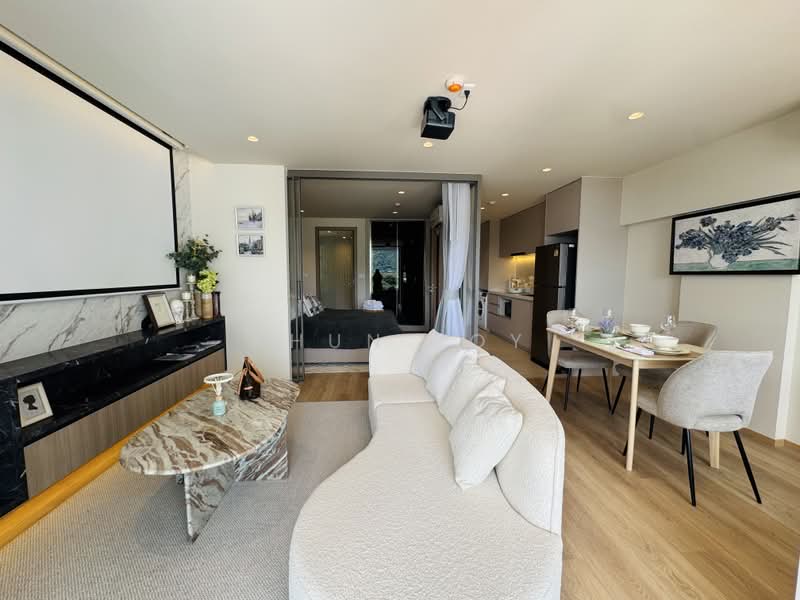 Spacious 1-Bedroom Condominium for Sale Near Nai Harn Lake & Nai Harn Beach, Phuket, Rawai, Muang Phuket, Phuket, 1 Bedroom, 47 sqm, Townhouse For Sale, by Khun Joy, 500387880 - DDproperty.com