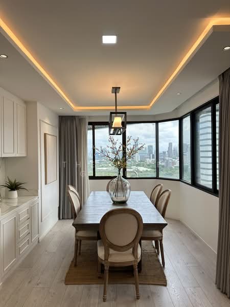 Lake Avenue Sukhumvit 16, Bangkok, Soi Sammitr Sukhumvit Road, Khlong Tan Nua, Watthana, Bangkok, 2 Bedrooms, 128 sqm, Condo For Rent, by The Luxe Group, 500387936 - DDproperty.com