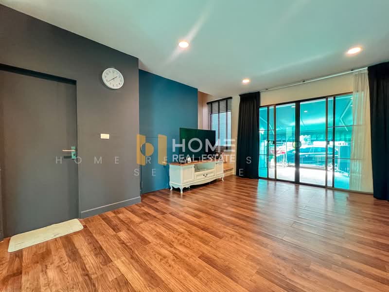 Baan Klang Muang Rama 9-Ramkhmahaeng, Bangkok, Soi Ramkhamhaeng 39, Phlapphla, Wang Thonglang, Bangkok, 3 Bedrooms, 160 sqm, Townhouse For Sale, by HOME Real Estate Service, 500387951 - DDproperty.com