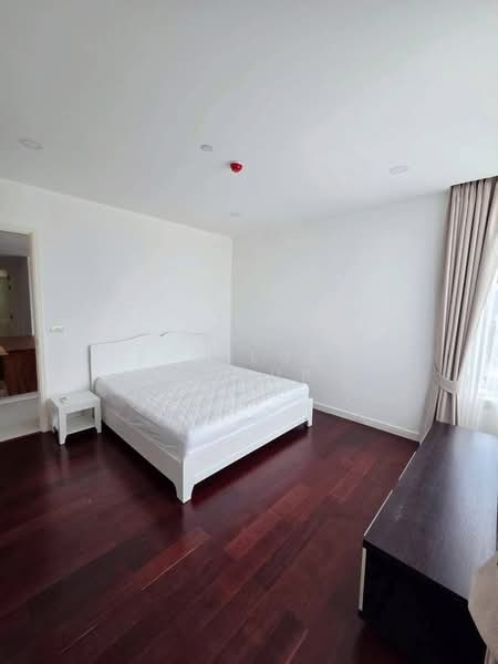 Manhattan Chidlom, Bangkok, 1032 Phetchaburi 32 Alley, Makkasan, Ratchathewi, Bangkok, 2 Bedrooms, 90 sqm, Condo For Rent, by The Luxe Group, 500387953 - DDproperty.com