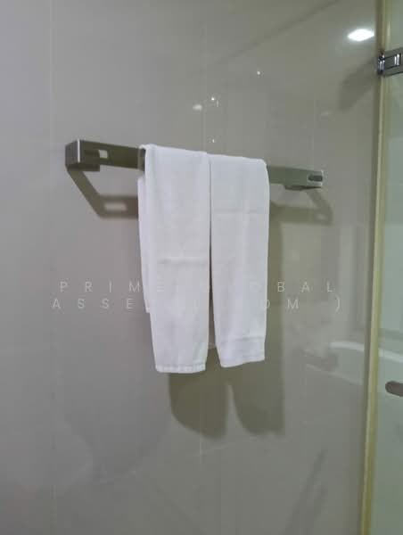 The Deck Patong, Phuket, 81 Rattahut Road, Patong, Kathu, Phuket, 1 Bedroom, 44 sqm, Condo For Rent, by Prime Global Asset ( Bom ), 500387954 - DDproperty.com