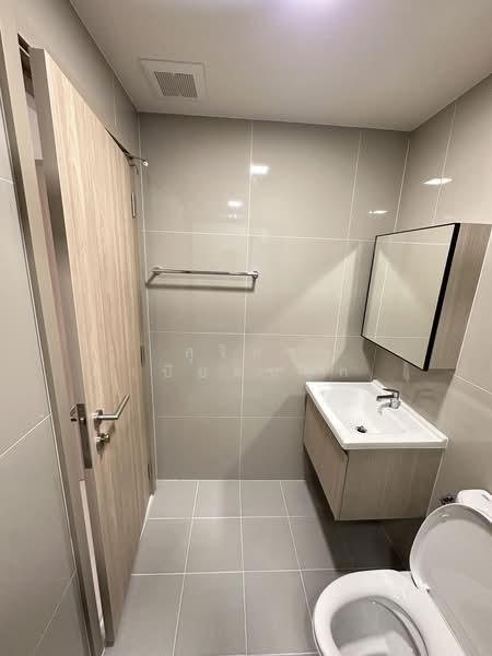 THE BASE Srichan-Khonkaen, Khon Kaen, Srichan Road, Nai Muang, Muang Khon Kaen, Khon Kaen, 1 Bedroom, 32 sqm, Condo For Rent, by สุริยา เบียดนอก, 500387970 - DDproperty.com