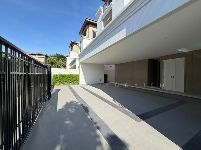 CINQ ROYAL The Eighteen Bangna KM.7, Samut Prakan, Bang Kaeo, Bang Plee, Samut Prakan, 5 Bedrooms, 748 sqm, Single Detached House For Sale, by Suchada Yodyiem, 500387980 - DDproperty.com