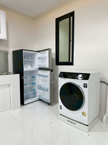 Townhome for rent near HomePro Sansai, Chiang Mai Rental Price: 16,000 THB / month No.11H658, Chiang Mai, Nong Chom, San Sai, Chiang Mai, 2 Bedrooms, 110 sqm, Townhouse For Rent, by Baandeedee Chiangmai, 500388015 - DDproperty.com