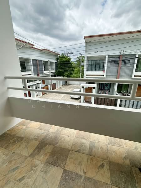 Townhome for rent near HomePro Sansai, Chiang Mai Rental Price: 16,000 THB / month No.11H658, Chiang Mai, Nong Chom, San Sai, Chiang Mai, 2 Bedrooms, 110 sqm, Townhouse For Rent, by Baandeedee Chiangmai, 500388015 - DDproperty.com