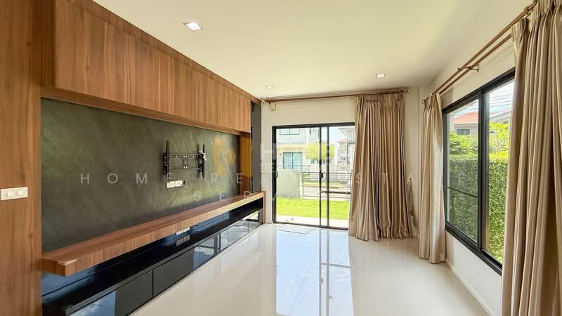 Casa Ville Ramkhamhaeng – Wongwaen 2 : คาซ่า วิลล์ รามคำแหง – วงแหวน 2, กรุงเทพ, ถนนเคหะร่มเกล้า, คลองสองต้นนุ่น, ลาดกระบัง, กรุงเทพ, 158 ตร.ม., บ้านเดี่ยว ขาย, โดย HOME Real Estate Service, 500388046 - DDproperty.com