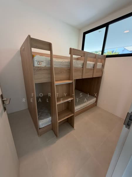 Nantawan Rama 9 - New Krungthepkreetha, Bangkok, Saphan Sung, Bangkok, 4 Bedrooms, 303 sqm, Single Detached House For Rent, by Forty-Six Real Estate Group, 500388076 - DDproperty.com