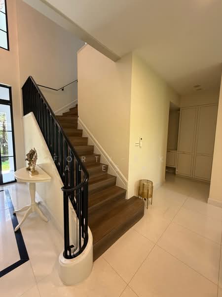 Nantawan Rama 9 - New Krungthepkreetha, Bangkok, Saphan Sung, Bangkok, 4 Bedrooms, 303 sqm, Single Detached House For Rent, by Forty-Six Real Estate Group, 500388076 - DDproperty.com