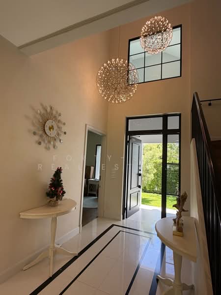 Nantawan Rama 9 - New Krungthepkreetha, Bangkok, Saphan Sung, Bangkok, 4 Bedrooms, 303 sqm, Single Detached House For Rent, by Forty-Six Real Estate Group, 500388076 - DDproperty.com