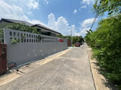 ขาย - บ้านเดี่ยว 1 ชั้น 60 ตร.ว. บ้านเดี่ยว ใกล้สถานีรถไฟฟ้าคูคต ซอยลำลูกกา37 ถนนลำลูกกา, ปทุมธานี