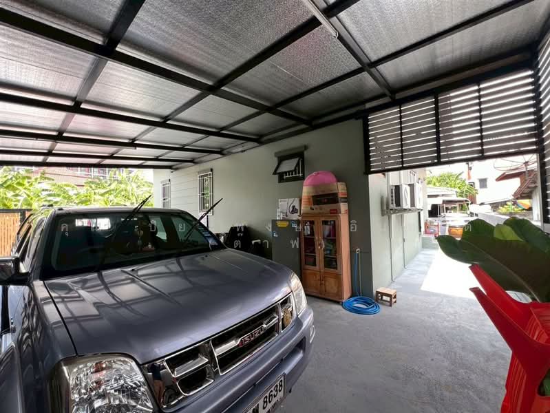 บ้านเดี่ยว 1 ชั้น 60 ตร.ว. บ้านเดี่ยว ใกล้สถานีรถไฟฟ้าคูคต ซอยลำลูกกา37 ถนนลำลูกกา, Pathum Thani, ถนนลำลูกกา, Khu Khot, Lam Luk Ka, Pathum Thani, 2 Bedrooms, 200 sqm, Single Detached House For Sale, by คุณ ปิยะพงษ์ อินทโต (ต๊าฟ), 500388091 - DDproperty.com