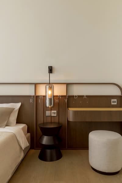 The Strand Thonglor, Bangkok, 36 Soi Sukhumvit 55, Khlong Tan Nua, Watthana, Bangkok, 2 Bedrooms, 91 sqm, Condo For Sale, by Thanida Richy Estate Co., Ltd., 500388135 - DDproperty.com