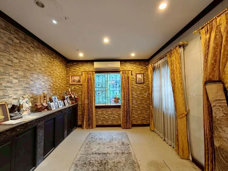 หมู่บ้านชวนชมรัตน์ ถนนบางกรวย-ไทรน้อย ตำบลบางบัวทอง อำเภอบางบัวทอง จังหวัดนนทบุรี, Nonthaburi, Bang Bua Thong, Nonthaburi, 3 Bedrooms, 240 sqm, Single Detached House For Sale, by ภัทรนัน อิศรางกูร ณ อยุธยา, 500388188 - DDproperty.com