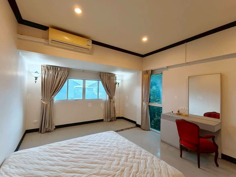 หมู่บ้านชวนชมรัตน์ ถนนบางกรวย-ไทรน้อย ตำบลบางบัวทอง อำเภอบางบัวทอง จังหวัดนนทบุรี, Nonthaburi, Bang Bua Thong, Nonthaburi, 3 Bedrooms, 240 sqm, Single Detached House For Sale, by ภัทรนัน อิศรางกูร ณ อยุธยา, 500388188 - DDproperty.com