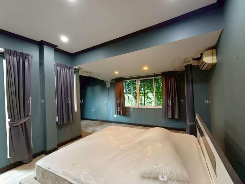 หมู่บ้านชวนชมรัตน์ ถนนบางกรวย-ไทรน้อย ตำบลบางบัวทอง อำเภอบางบัวทอง จังหวัดนนทบุรี, Nonthaburi, Bang Bua Thong, Nonthaburi, 3 Bedrooms, 240 sqm, Single Detached House For Sale, by ภัทรนัน อิศรางกูร ณ อยุธยา, 500388188 - DDproperty.com