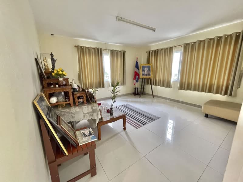 อาคารพาณิชย์ 4 ชั้น ถนน สุขุมวิท ศรีราชา ชลบุรี, Chon Buri (Pattaya), สุขุมวิท, Surasak, Si Racha, Chon Buri (Pattaya), , 1,200 sqm, Shophouse For Sale, by บริษัท เอชแอล แอสเซท จำกัด, 500388202 - DDproperty.com