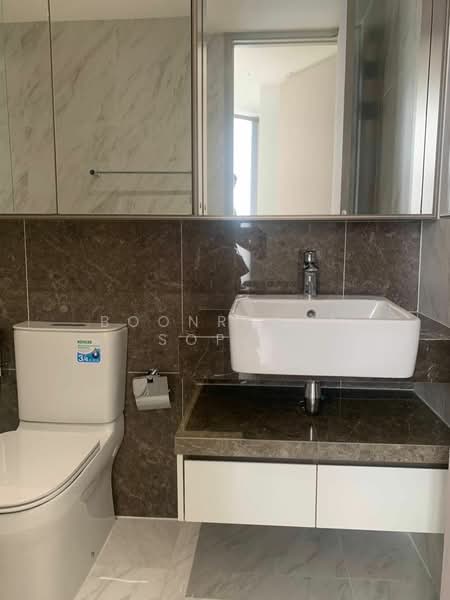 Fynn Asoke, Bangkok, 28 Sukhumvit 10 Alley, Khlong Toei, Bangkok, 1 Bedroom, 37 sqm, Condo For Rent, by Boonraksa Sopak, 500388205 - DDproperty.com