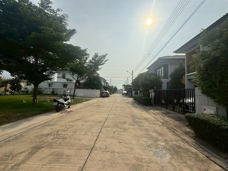 พฤกษา วิลเลจ 43/2 ดีไลท์ ดอนเมือง-รังสิต, Pathum Thani, ถนนทางหลวงแผ่นดินหมายเลข 345, Lak Hok, Muang Pathum Thani, Pathum Thani, 3 Bedrooms, 160 sqm, Semi-Detached House (Twin House) For Sale, by คุณ ศญามล แก้วประเสริฐ (แจง), 500388261 - DDproperty.com