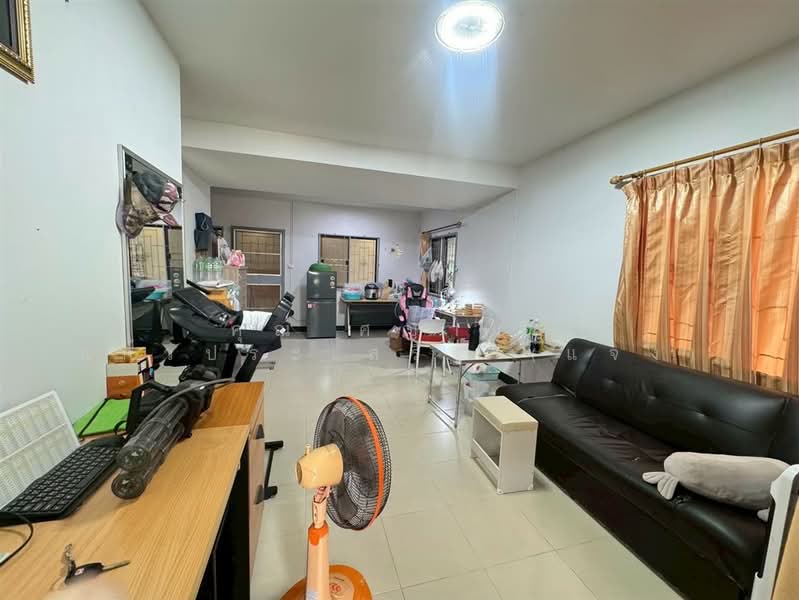 Baan Pruksa 40 Rangsit Klong 3, Pathum Thani, Soi Batanee Village, Khlong Sam, Khlong Luang, Pathum Thani, 3 Bedrooms, 110 sqm, Townhouse For Sale, by คุณ ศญามล แก้วประเสริฐ (แจง), 500388296 - DDproperty.com