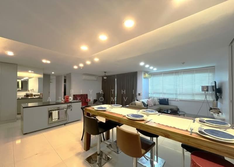 The Clover Thonglor Residence, Bangkok, Soi Sukhumvit 55, Khlong Tan Nua, Watthana, Bangkok, 3 Bedrooms, 115 sqm, Condo For Rent, by Piyathida Atikhomvitaya, 500388325 - DDproperty.com