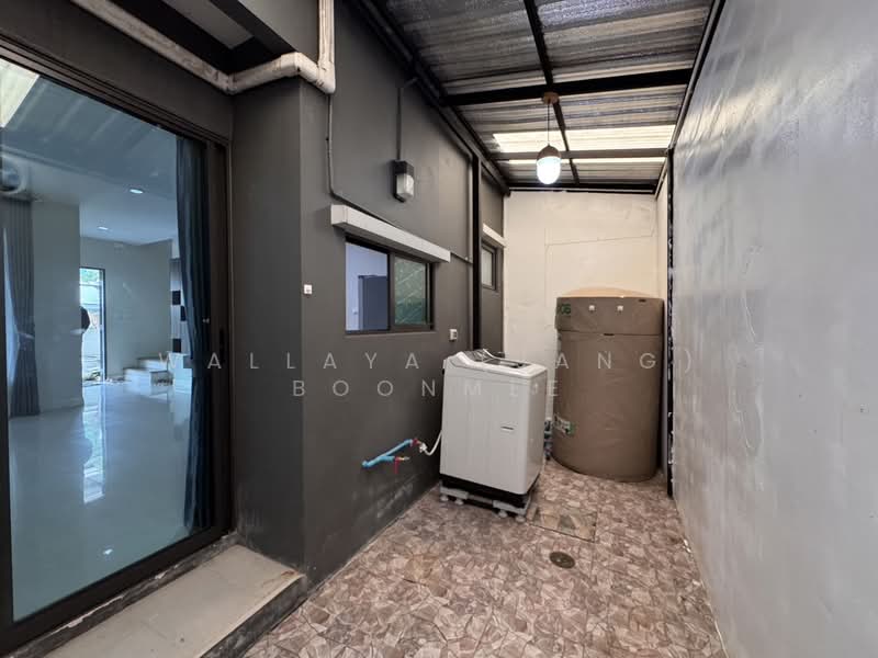 Pleno Sukhumvit-Bangna : ทาวน์โฮม พลีโน่ สุขุมวิท-บางนา, สมุทรปราการ, ถนนบัวนครินทร์, บางแก้ว, บางพลี, สมุทรปราการ, 107 ตร.ม., ทาวน์เฮ้าส์ ให้เช่า, โดย Wallaya (Jang) Boonmee, 500388372 - DDproperty.com