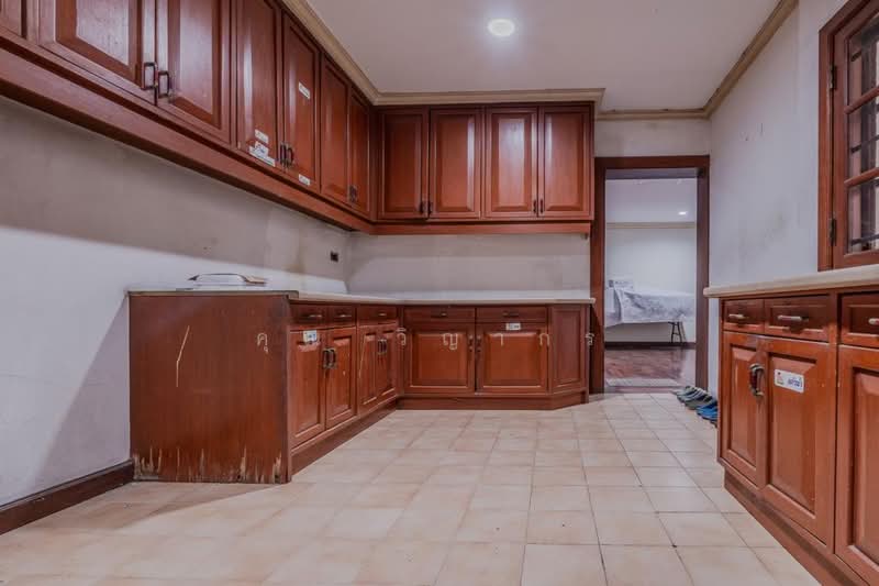 ขายที่ดิน พร้อมสิ่งปลูกสร้าง 2 ชั้น, Bangkok, Dok Mai, Prawet, Bangkok, , 2,732 sqm, Land For Sale, by คุณ วิญากร, 500388376 - DDproperty.com