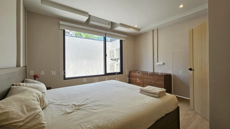 Townhouse near Banjakiti Park, Bangkok, Khlong Toei, Khlong Toei, Bangkok, 2 Bedrooms, 150 sqm, Townhouse For Rent, by BANGKOK PROPERTY AGENTS, 500388396 - DDproperty.com