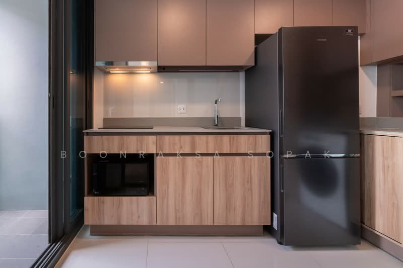 Taka Haus, Bangkok, 99 Soi Ekamai 10, Khlong Tan Nua, Watthana, Bangkok, 2 Bedrooms, 60 sqm, Condo For Rent, by Boonraksa Sopak, 500388417 - DDproperty.com