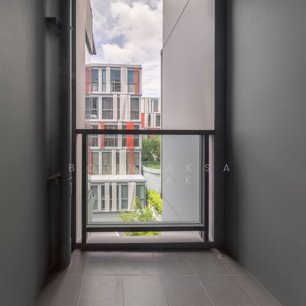 Taka Haus, Bangkok, 99 Soi Ekamai 10, Khlong Tan Nua, Watthana, Bangkok, 2 Bedrooms, 60 sqm, Condo For Rent, by Boonraksa Sopak, 500388417 - DDproperty.com