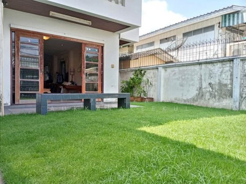 บ้าน 5-ห้องนอน, กรุงเทพ, จันทรเกษม, จตุจักร, กรุงเทพ, 200 ตร.ม., บ้านเดี่ยว ขาย, โดย Pemika Aukkaraleekul, 500388421 - DDproperty.com
