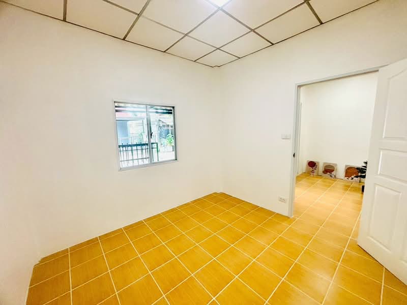 หมู่บ้าน เรือนสุข, Pathum Thani, รังสิต-นครนายก, Lam Phak Kut, Thanyaburi, Pathum Thani, 2 Bedrooms, 48 sqm, Townhouse For Sale, by คุณน้อง เกรทเทสต์, 500388423 - DDproperty.com